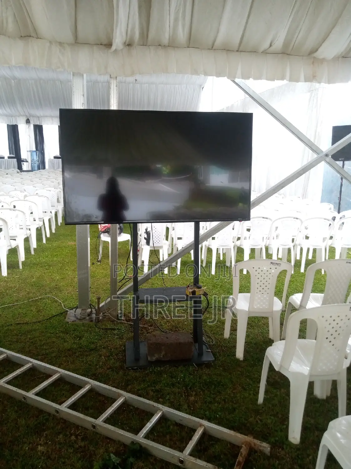 We Give the Best Set Ups for Tv Screens in Funeral Service