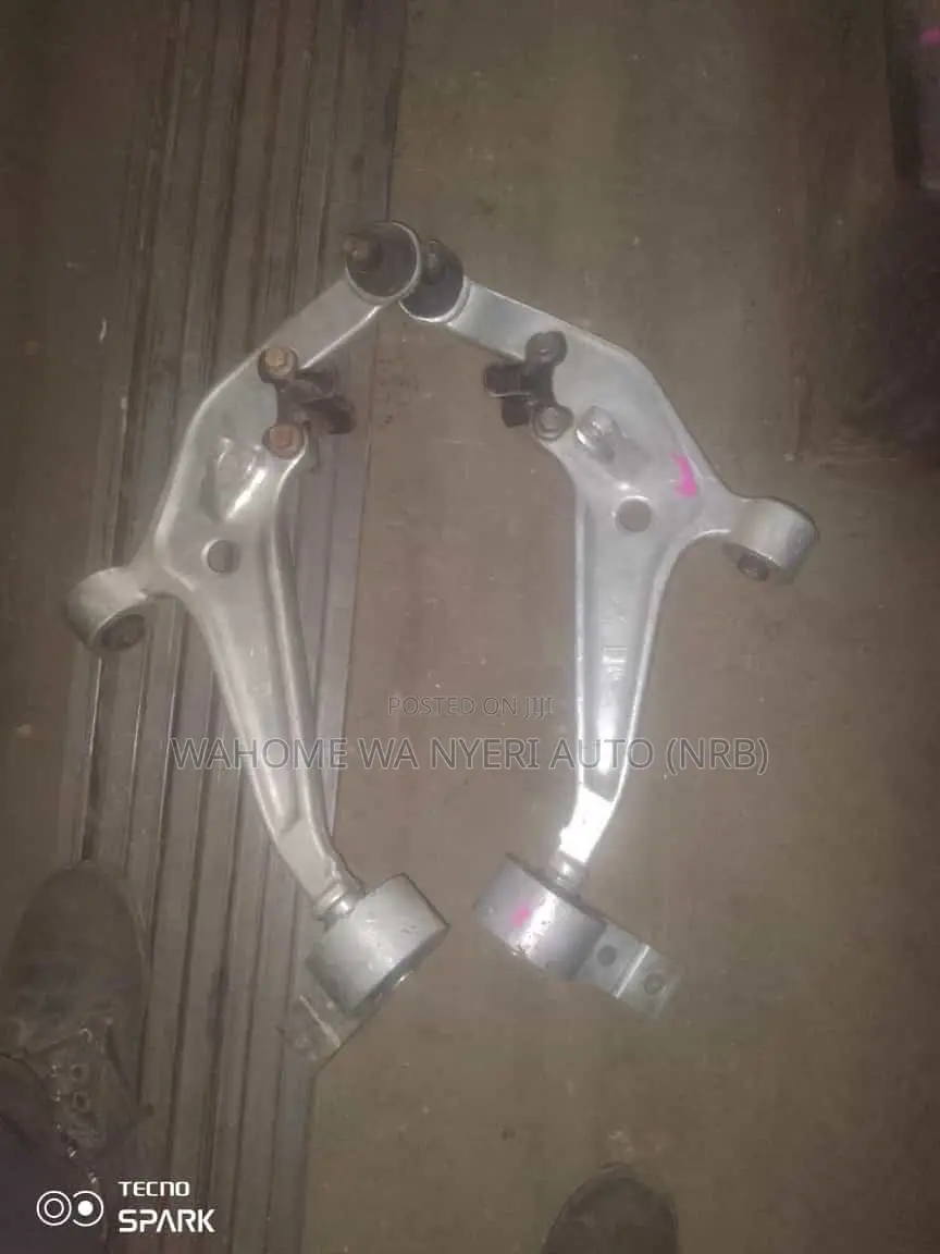 Arm's for Extrail