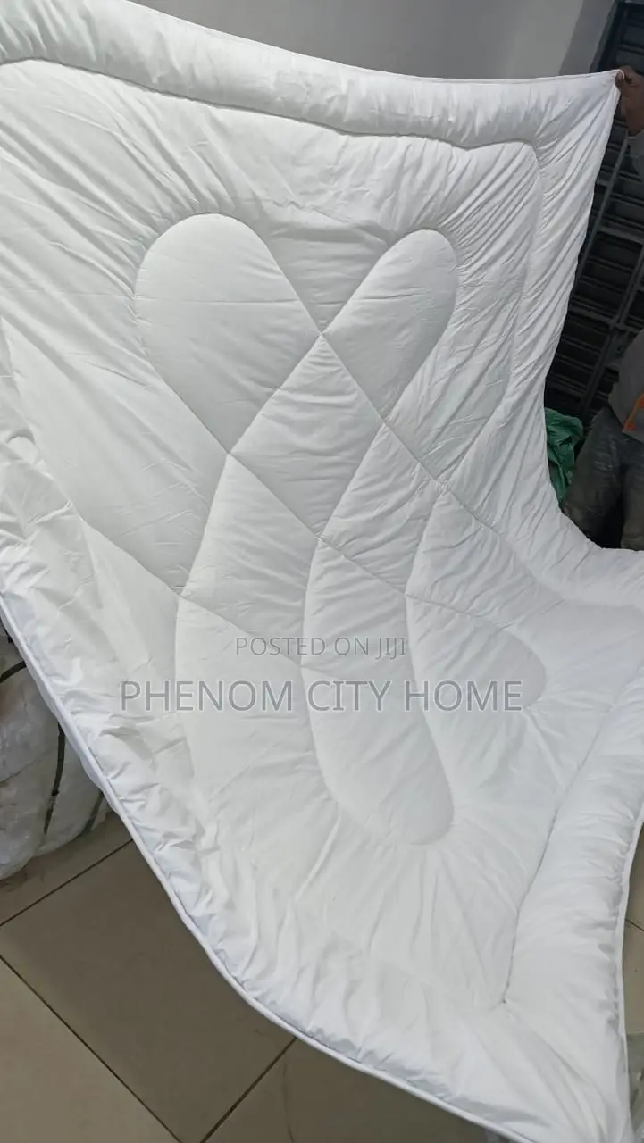 White Binded Duvet Set