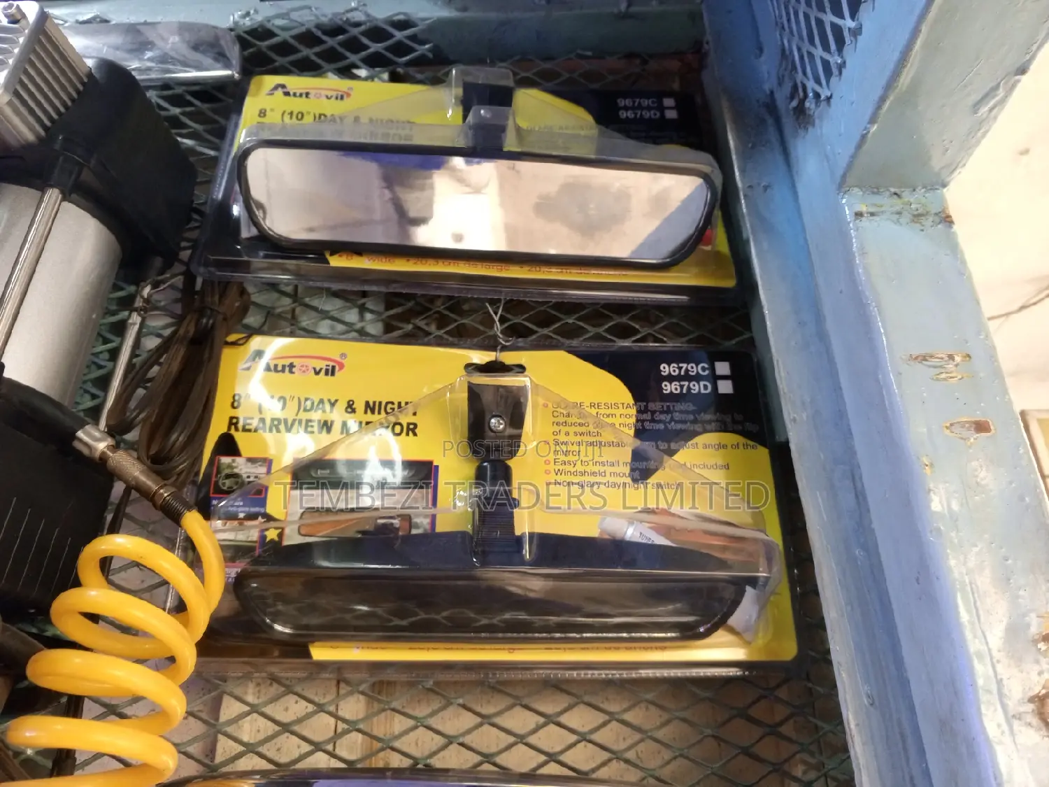 Universal Driving Mirror