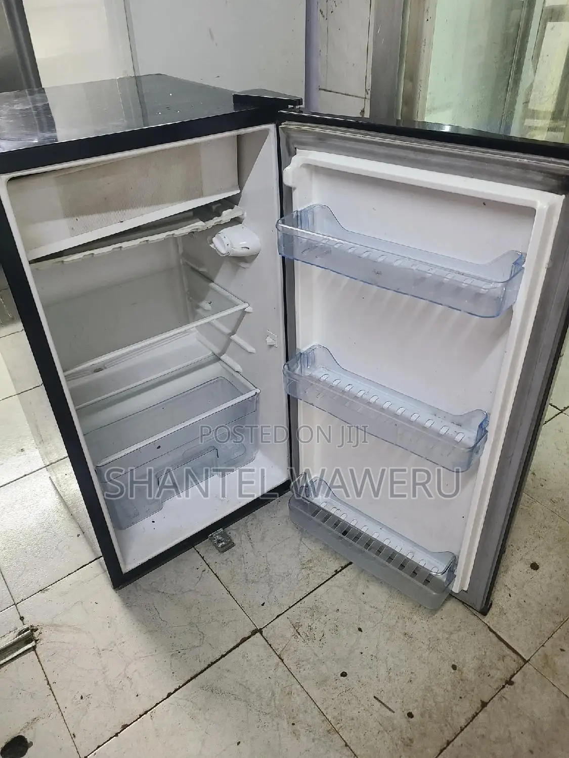 Min Single Door Fridge