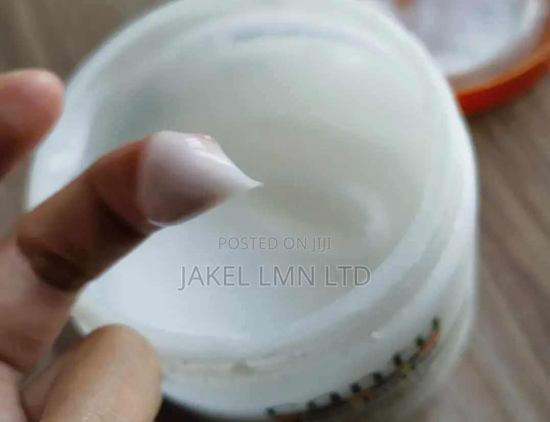 Cantu Shea Butter Leave-in Conditioner Repair Cream