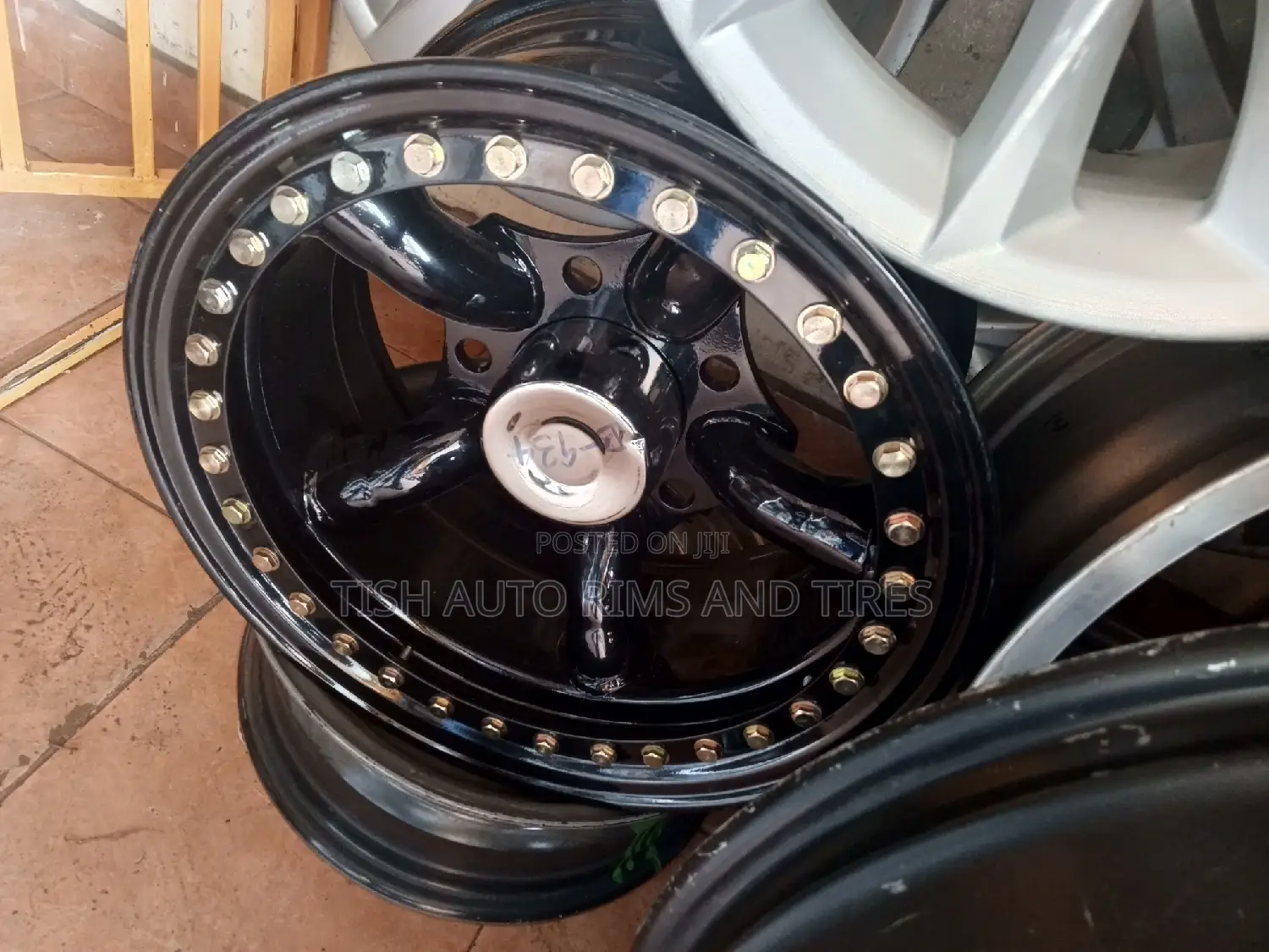 Banana Rims Size 16 Landrover Set