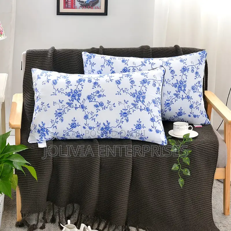 Bed Pillows (A Pair)