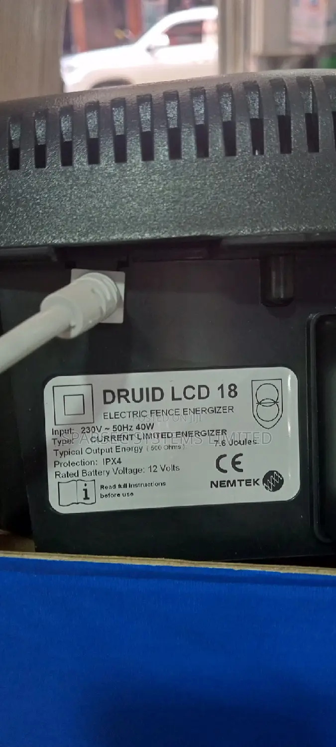 Nemtek Druid 18LCD Energizer 7.6 Joules