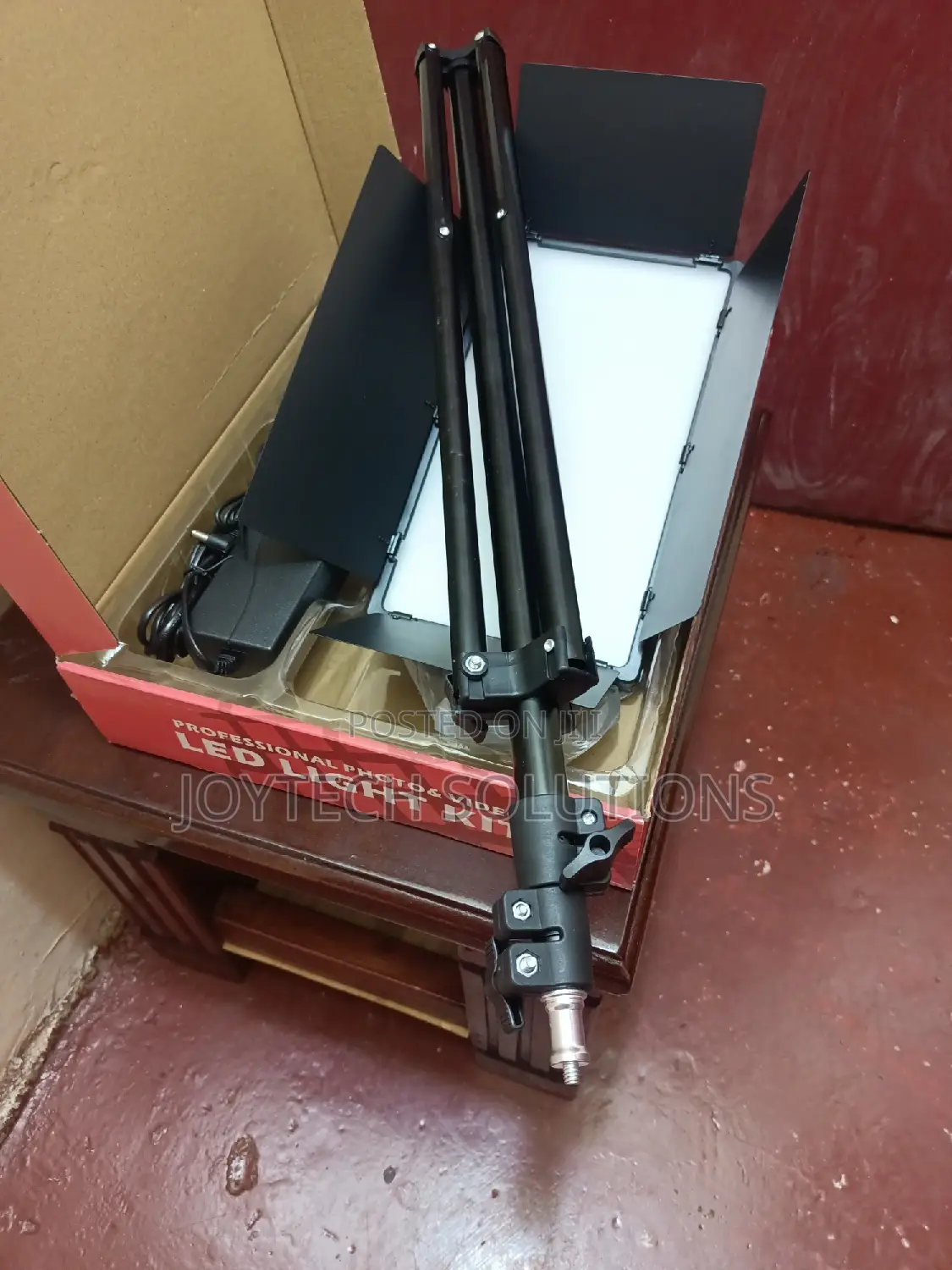 New Hot Selling Pro LED 800 RGB for Video and Photoshoot