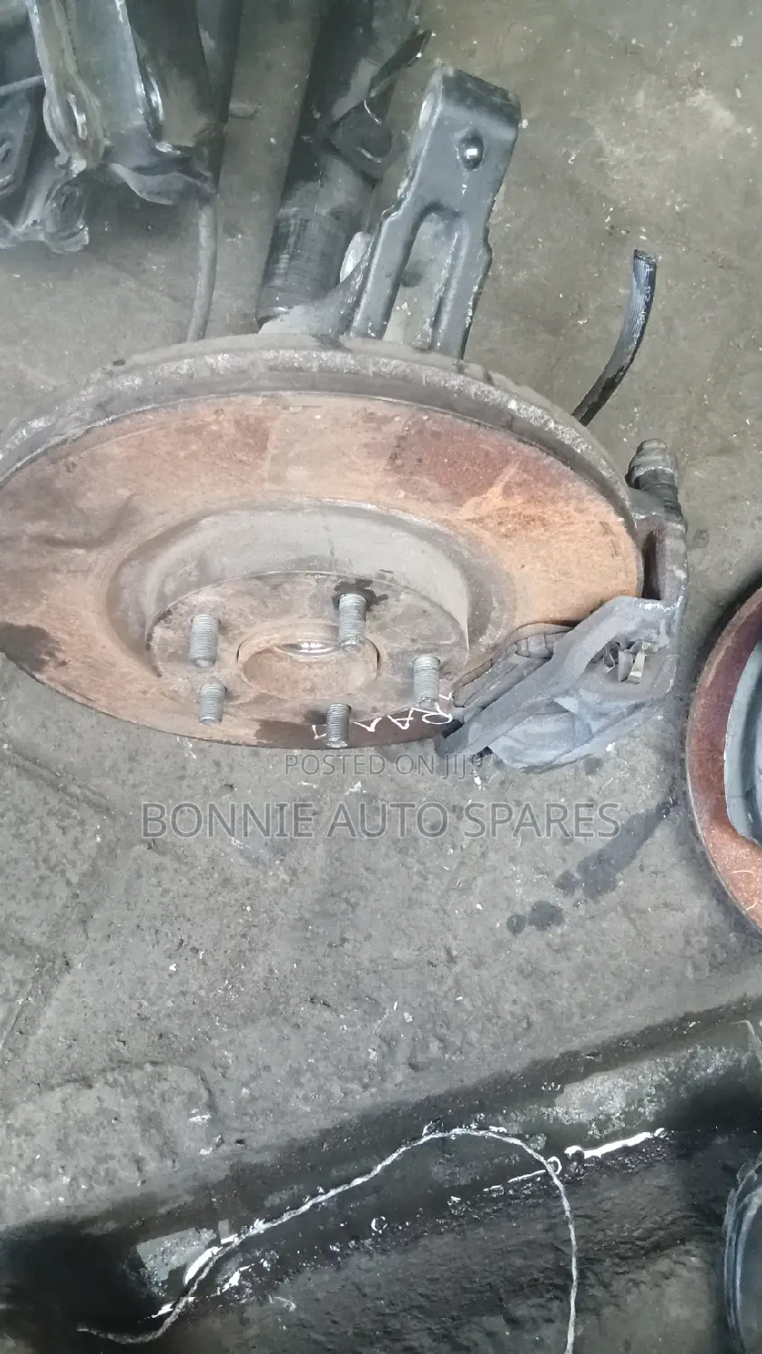 Nissan Murano Front Hub