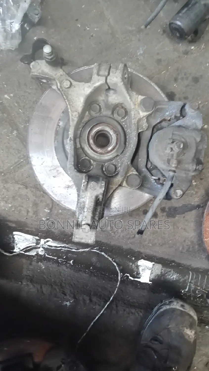 Nissan Murano Front Hub