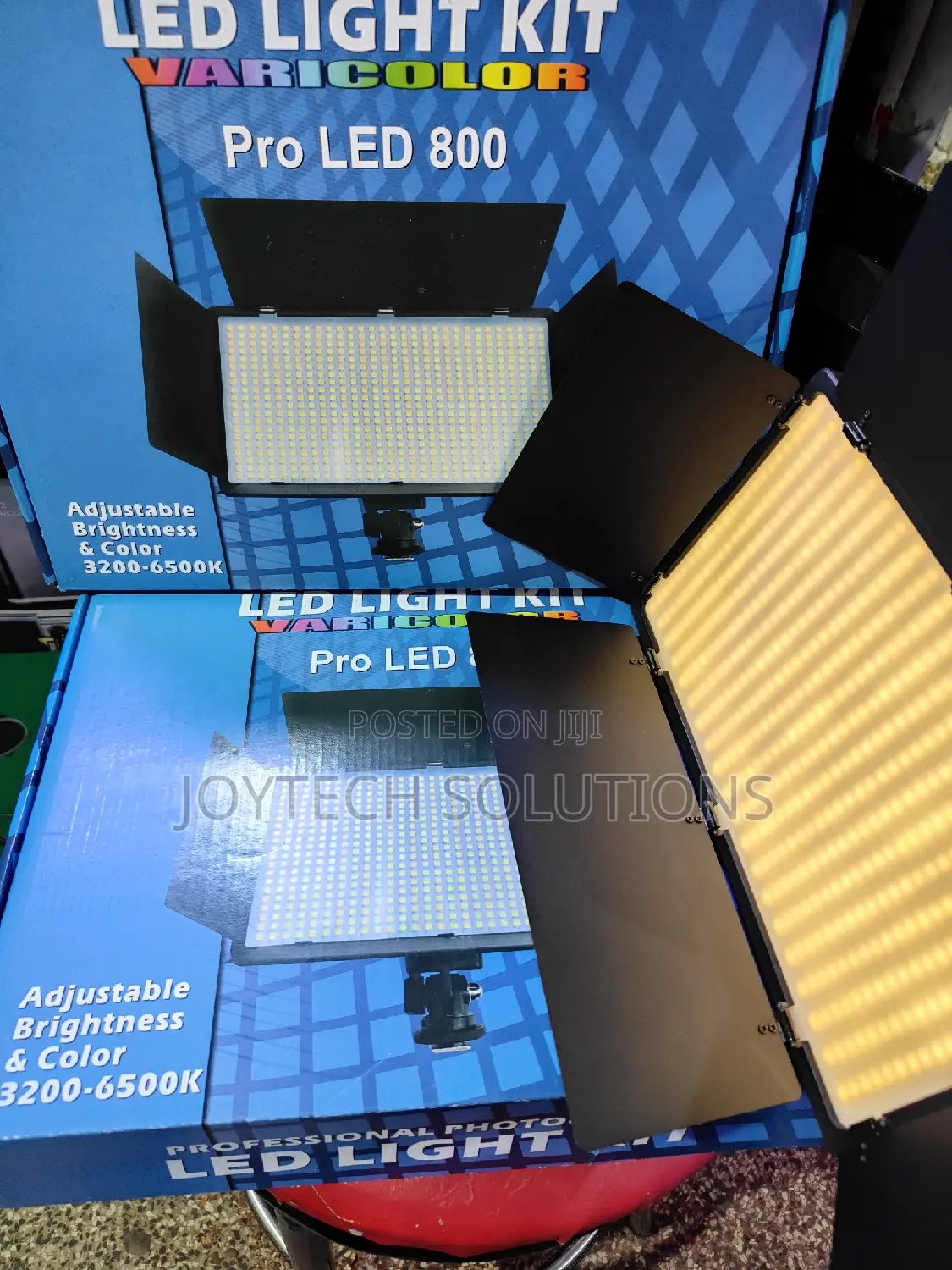 NEWER Professional Photo Video LED Light Kit Pro LED 800.