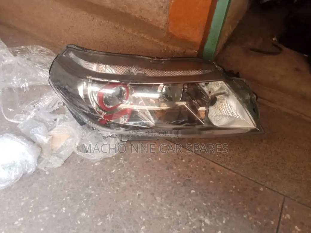 Suzuki Vitara 2020 Headlight