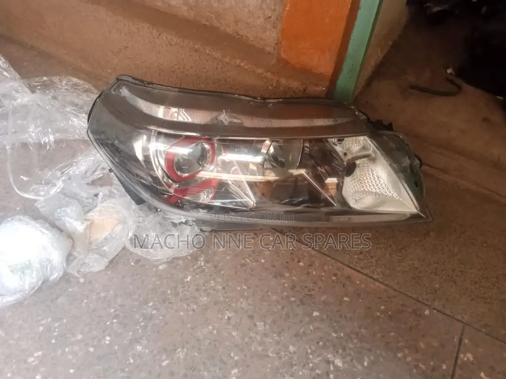 Suzuki Vitara 2020 Headlight