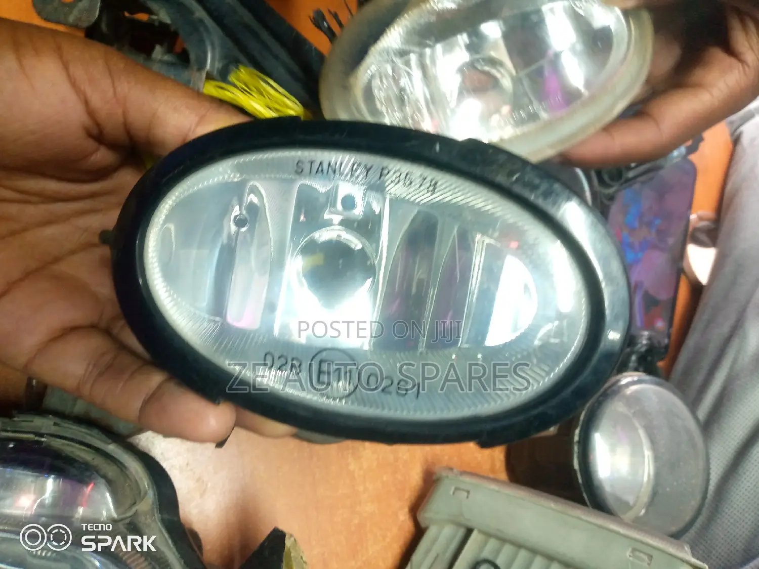 Mazda Axela 2012 Fog Light