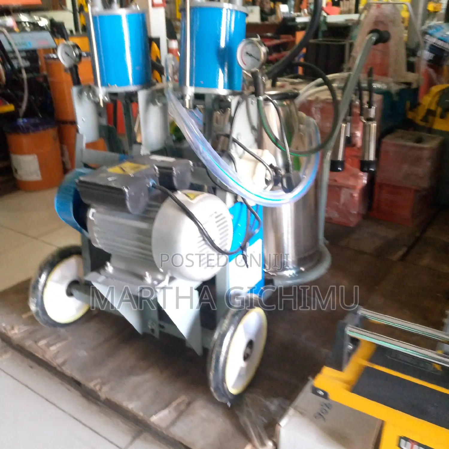 Stainless Double Buckets Milking Machine