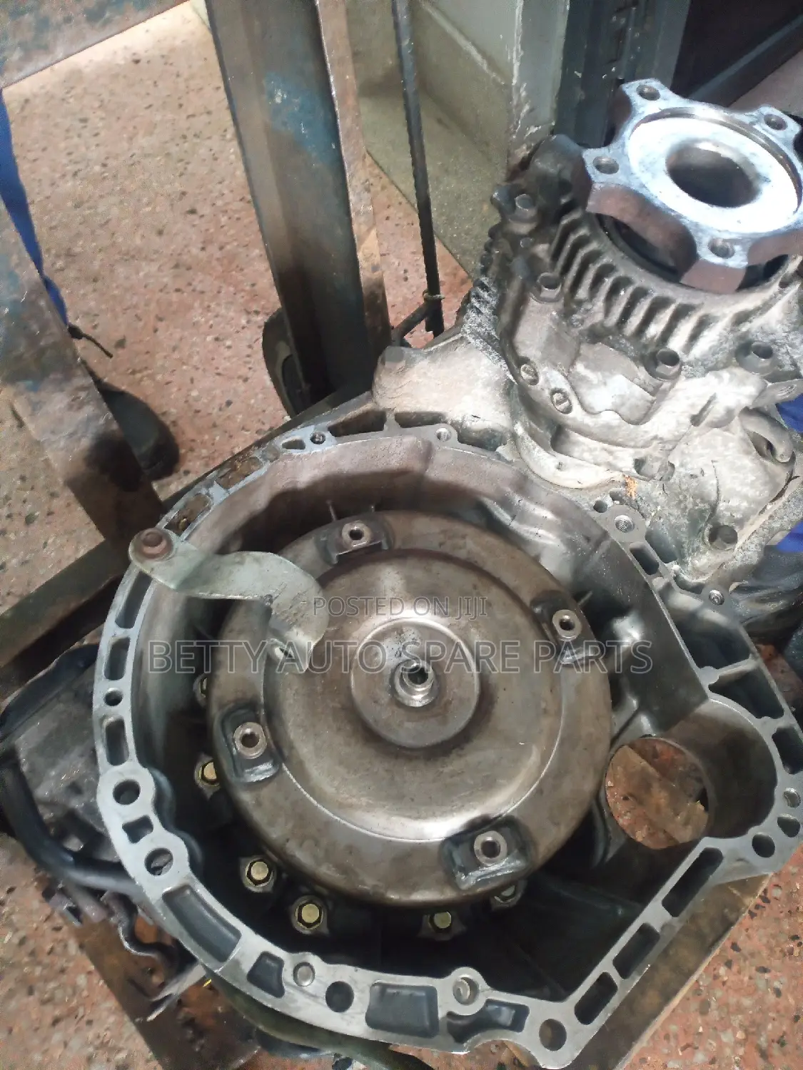 Nissan X Trail Qr 20 Gear Box ( 4 Wd)