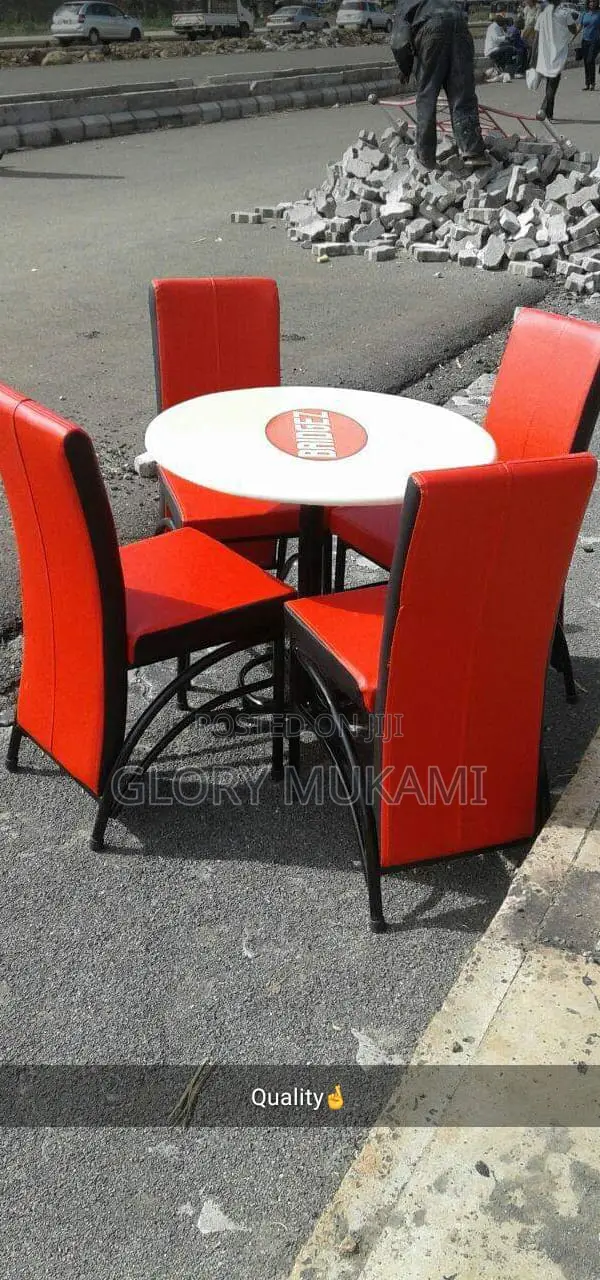Restaurants Chair's and Table