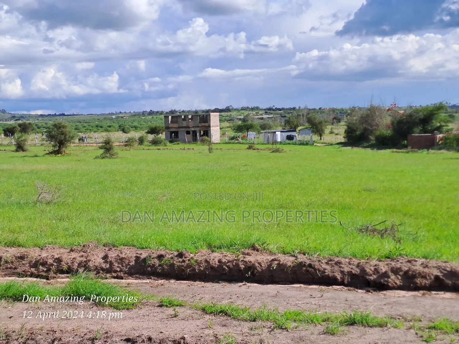 1/4 Acres Plots for Sale in Kinanie
