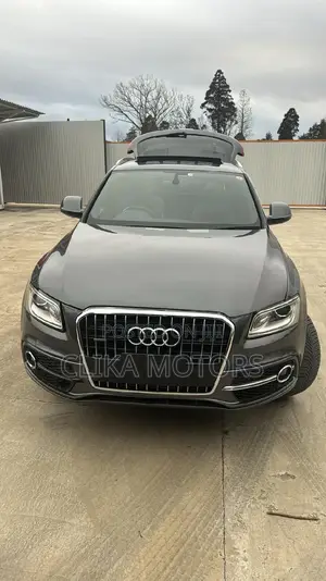 Audi Q5 2.0T Premium AWD quattro 2017 Gray