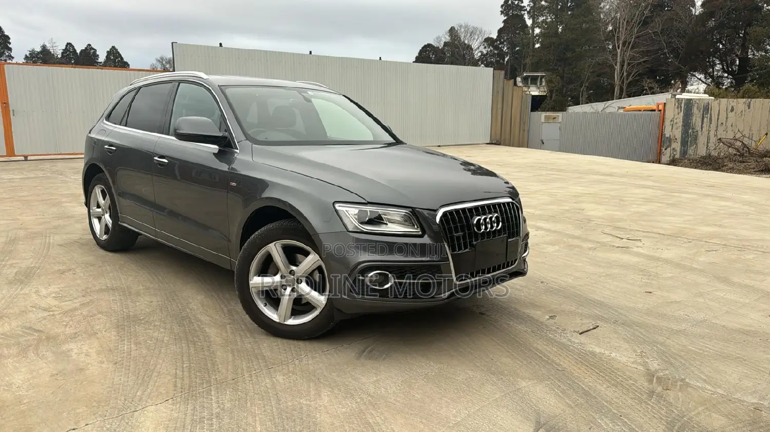 Audi Q5 2.0T Premium AWD quattro 2017 Gray