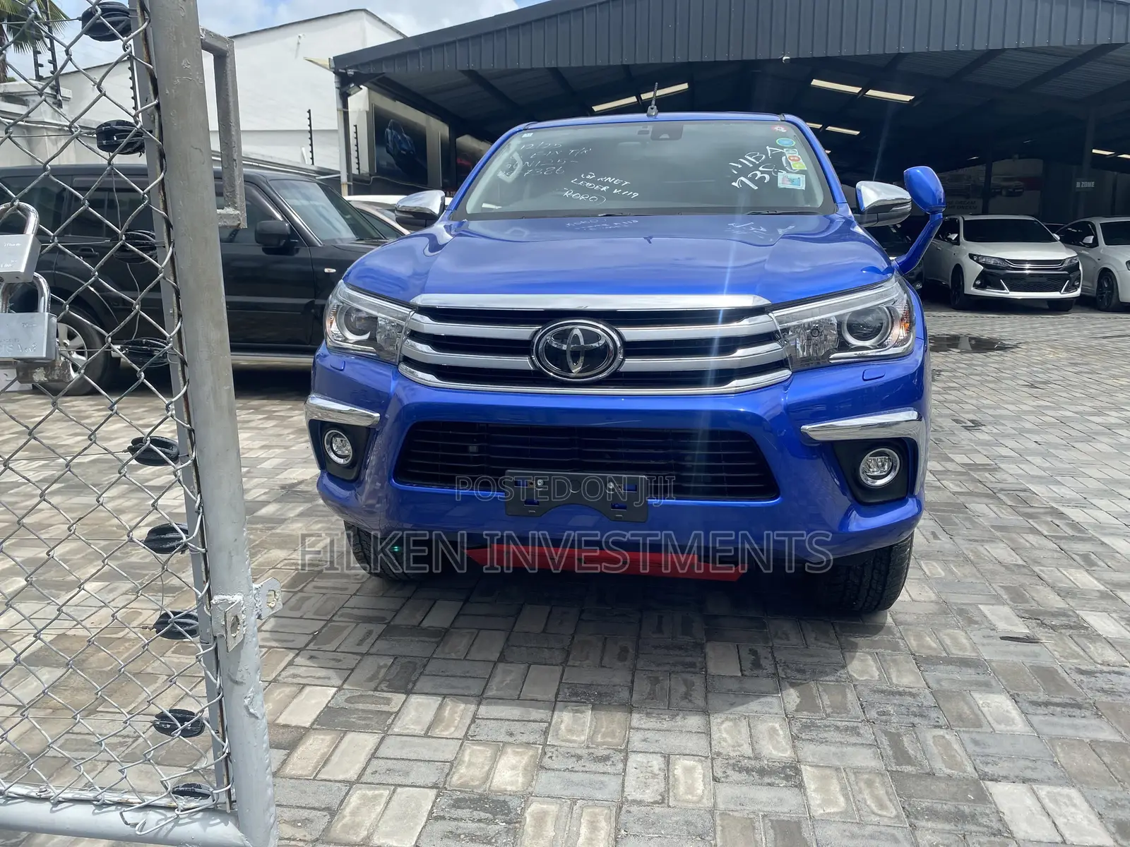 Toyota Hilux 2019 Blue