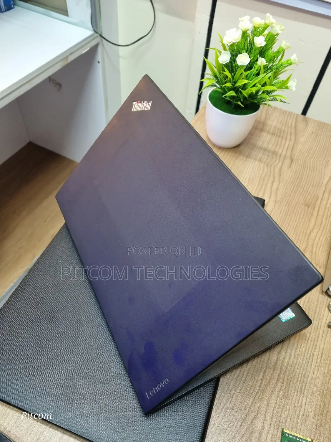 Laptop Lenovo ThinkPad X260 4GB Intel Core I5 HDD 500GB