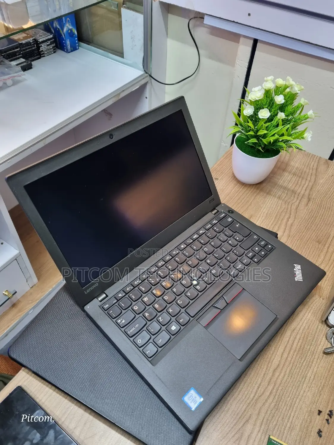 Laptop Lenovo ThinkPad X260 4GB Intel Core I5 HDD 500GB