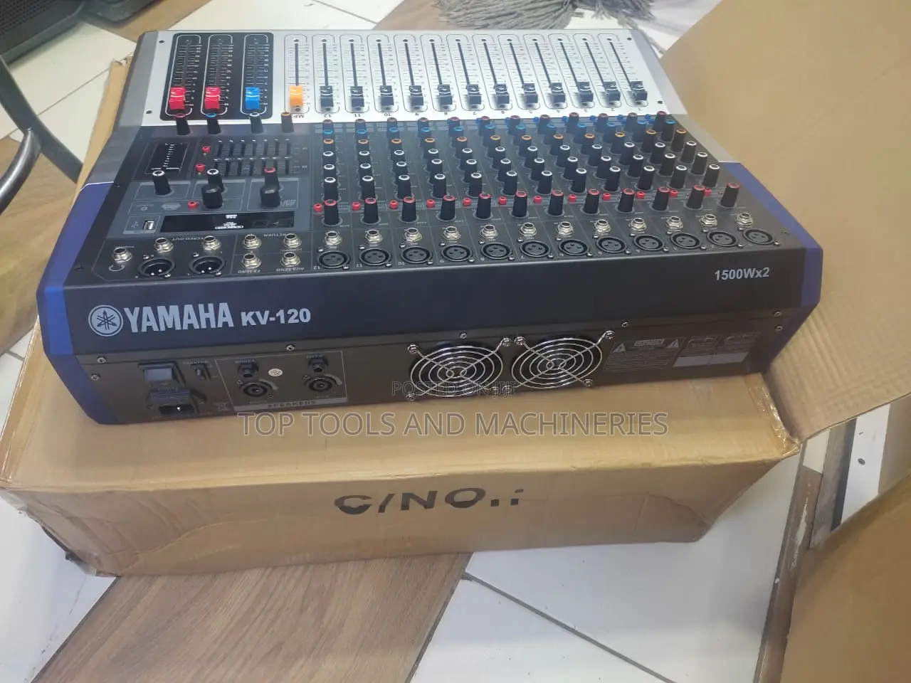 Yamaha 12 Channel Powered Pro Mixer