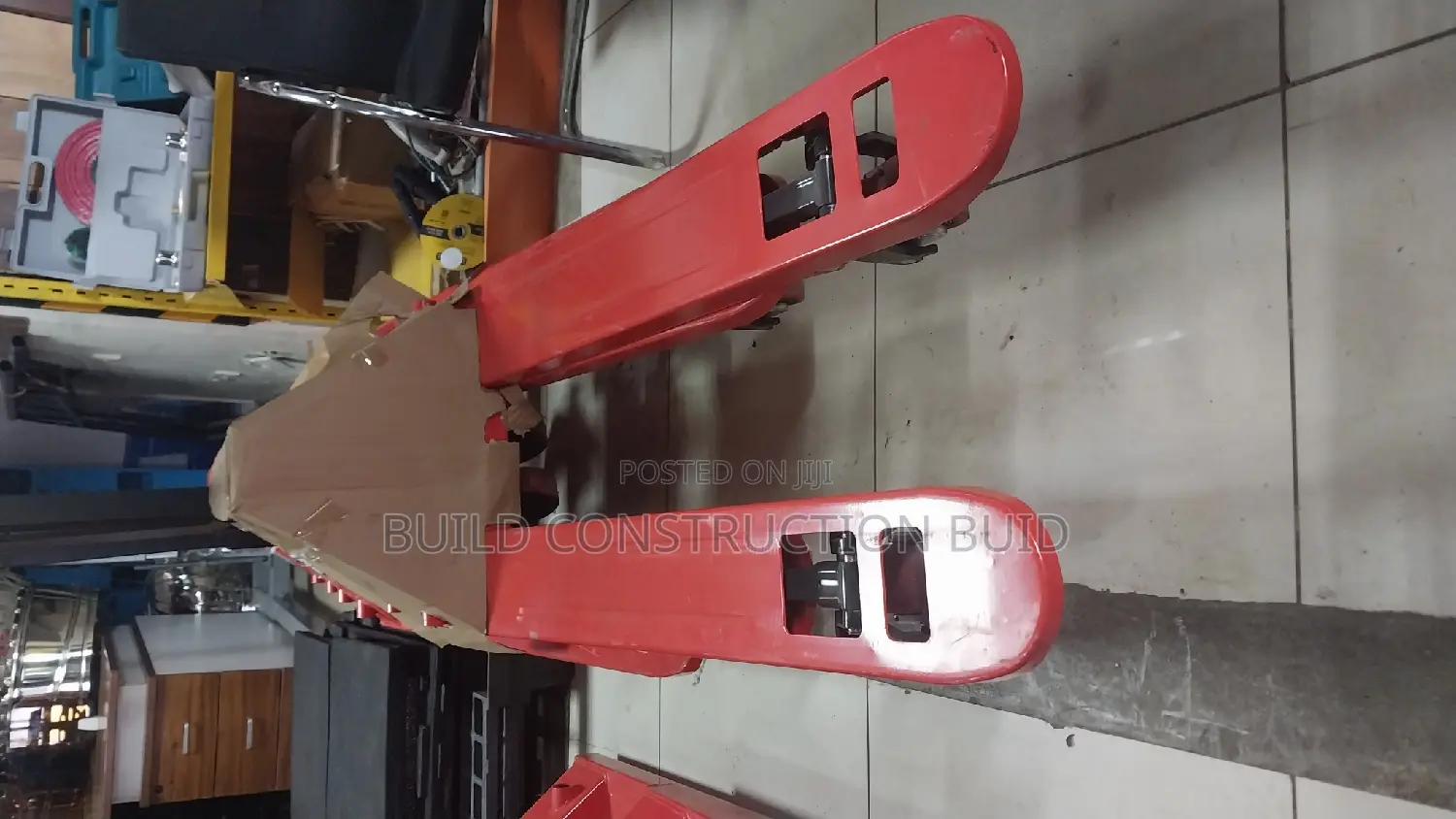 Narrow Pallet Truck 3 Tonnes Suppliers in Kenya