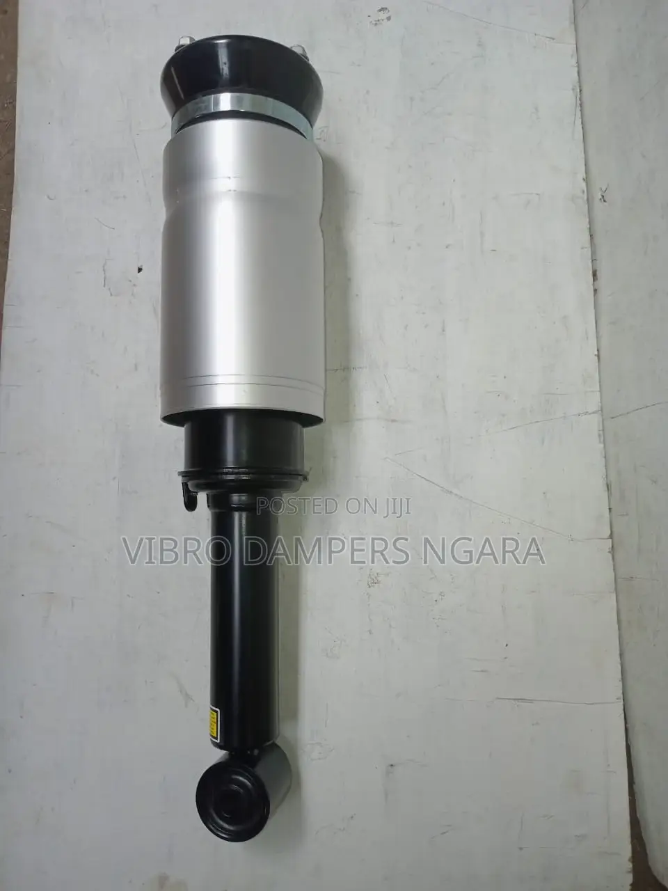 Land Rover Discovery 3,4 Front Air Suspension Shock Absorber