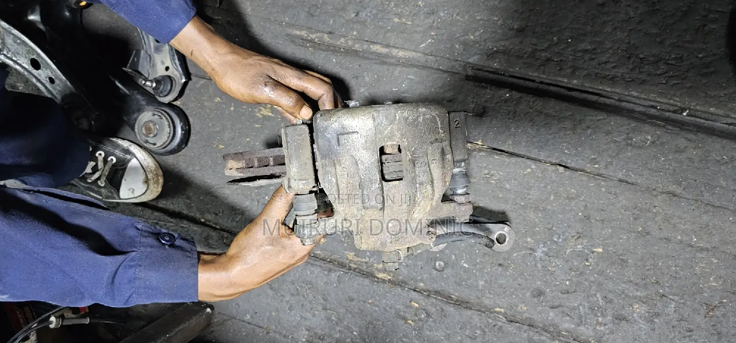 Front Hub Vitara