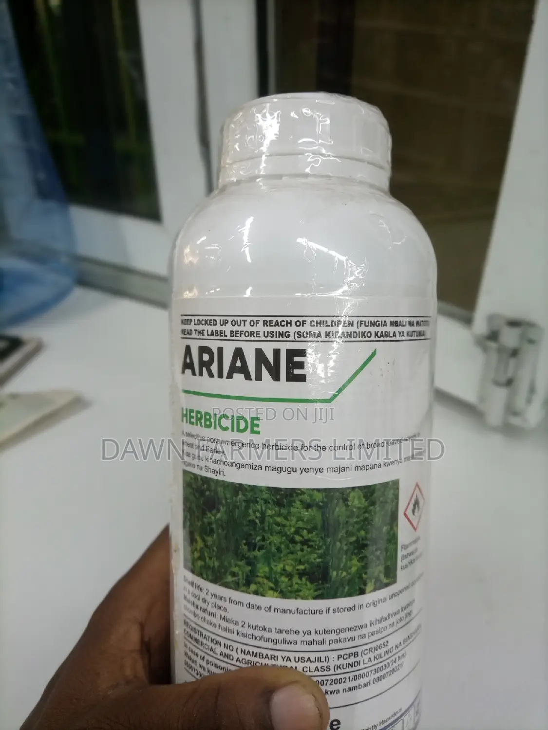 Ariane Selective Herbicide 1ltr