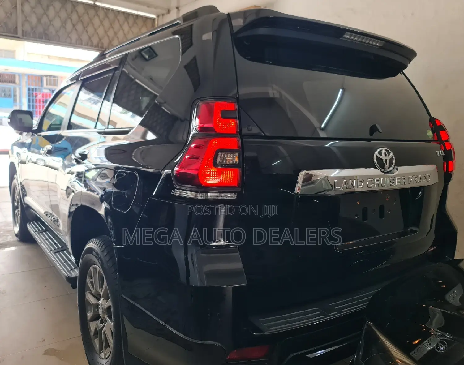 Toyota Land Cruiser Prado 4.0 2019 Black