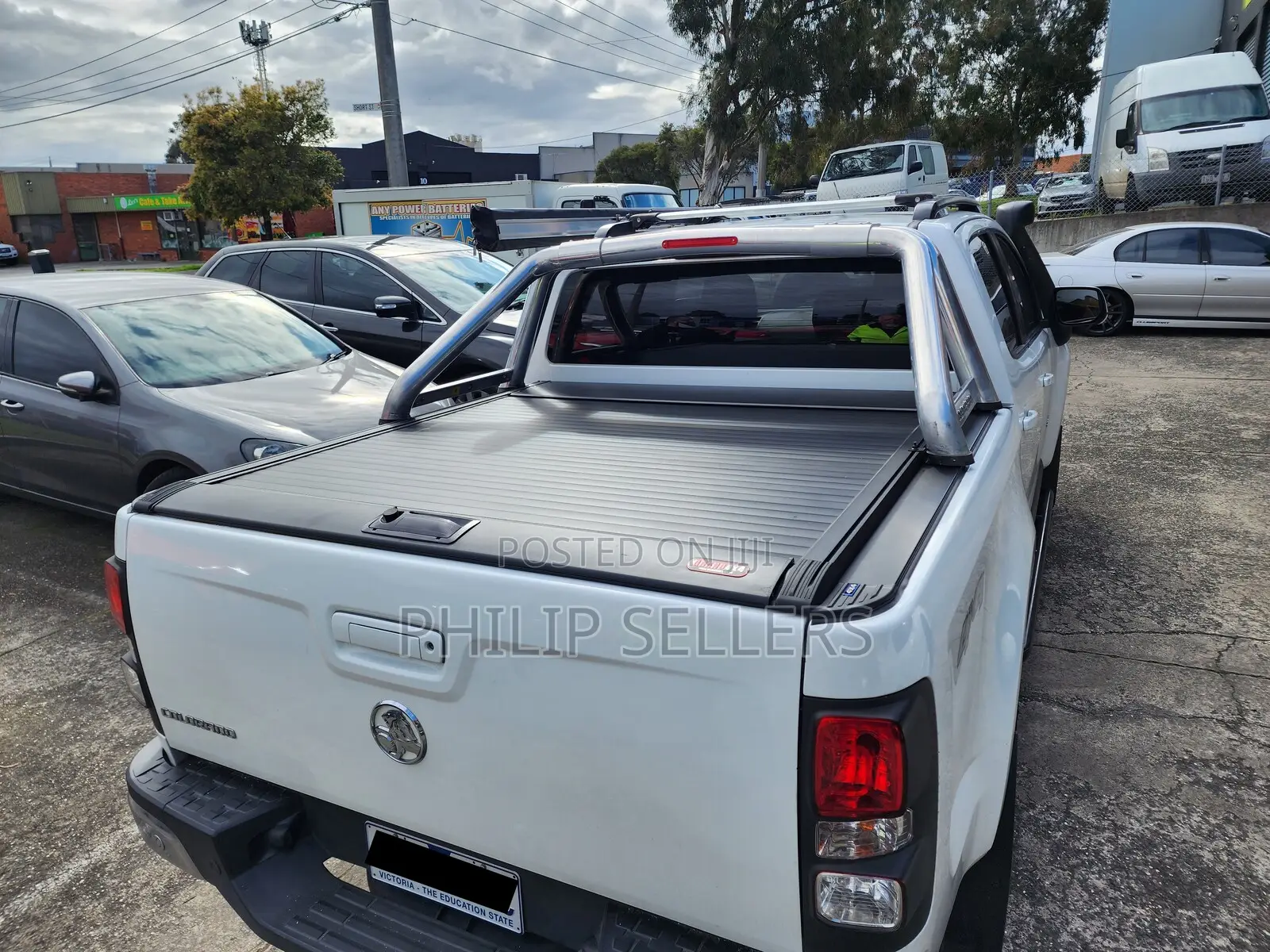 Aluminium Black Roller Shutter to Suit Holden 2012