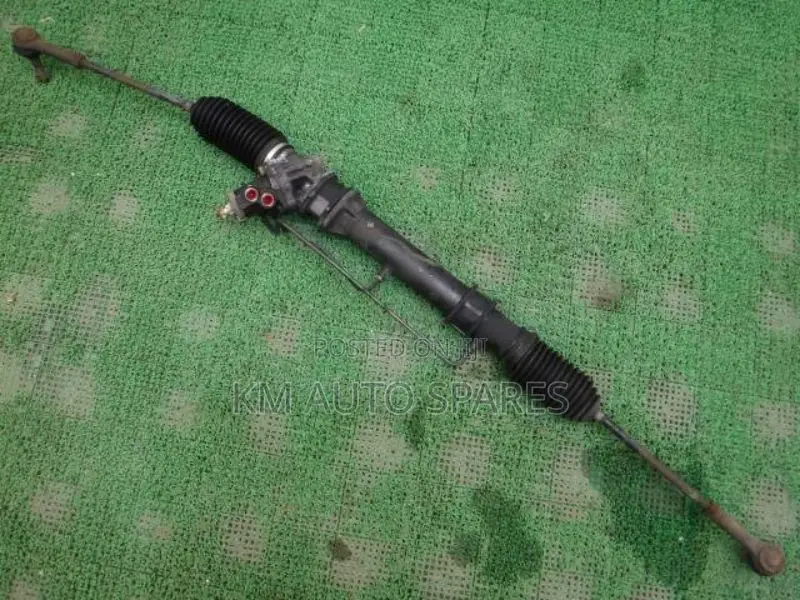 Nissan Terrano Steering Rack.
