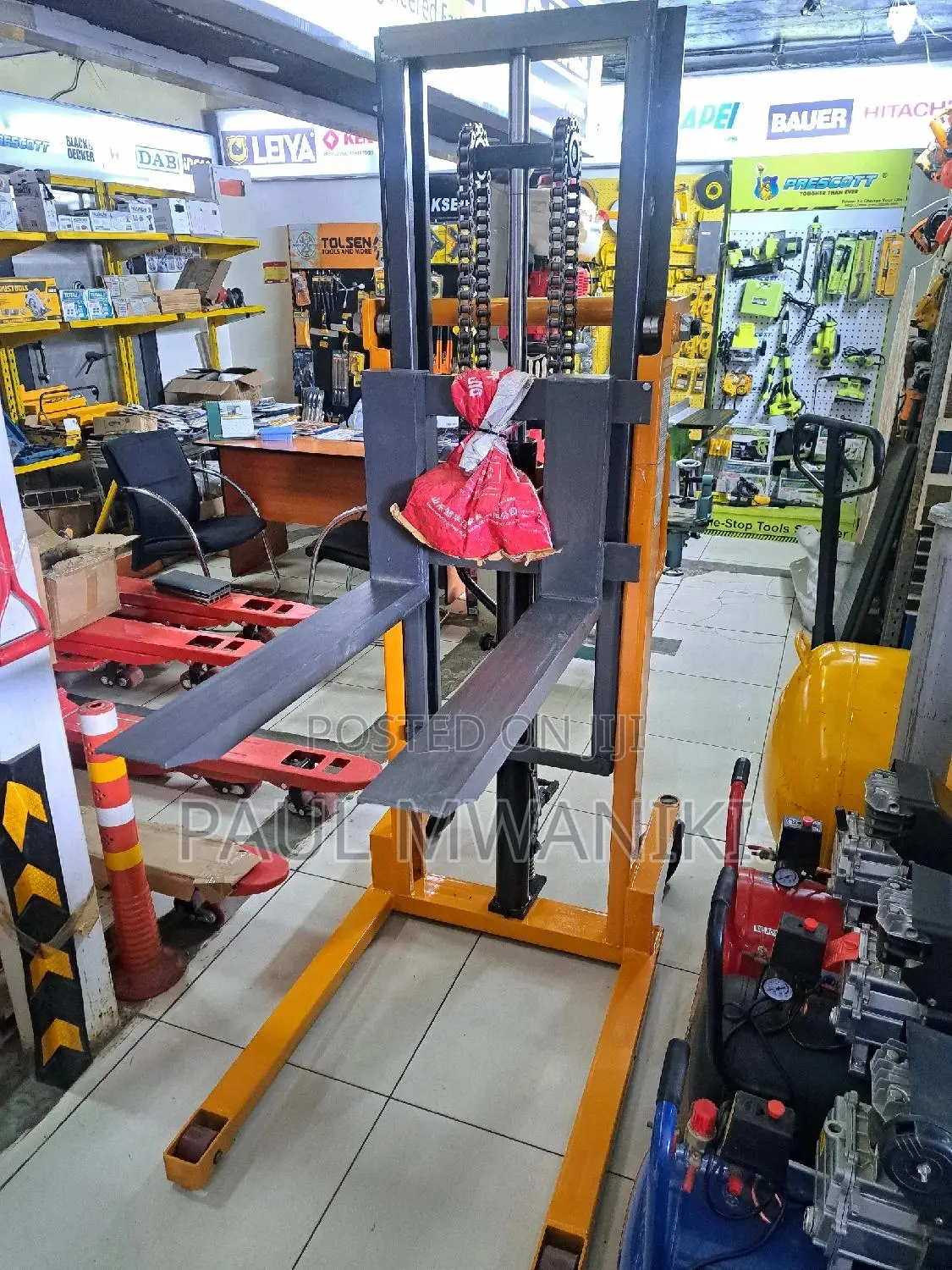 2000kgs Hydraulic Manual Stacker