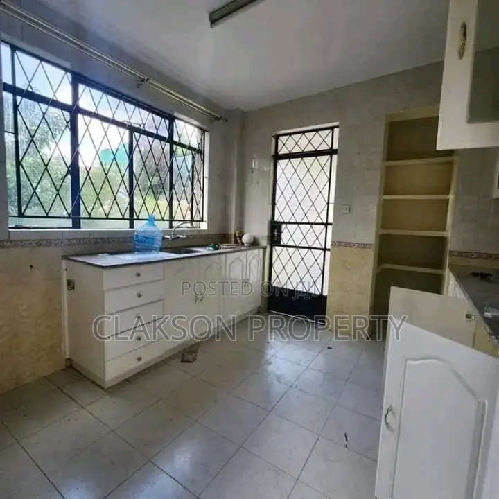3bdrm Apartment in Kilimani for rent