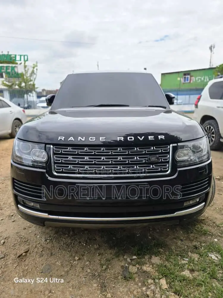Land Rover Range Rover Vogue 2017 Matt Black