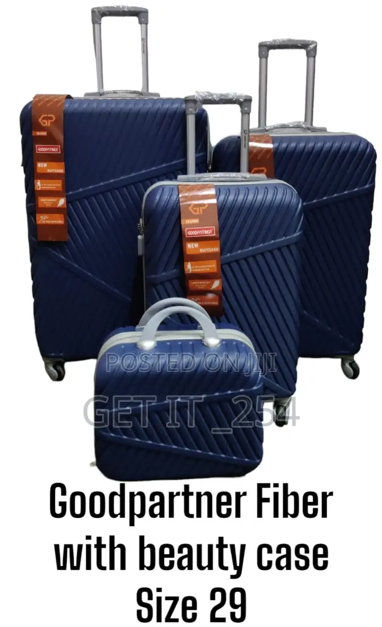 *4 In1 Luxurious Fibre Suitcase*
Double Zipper Closure