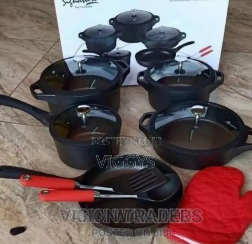 Signature Cookware Set