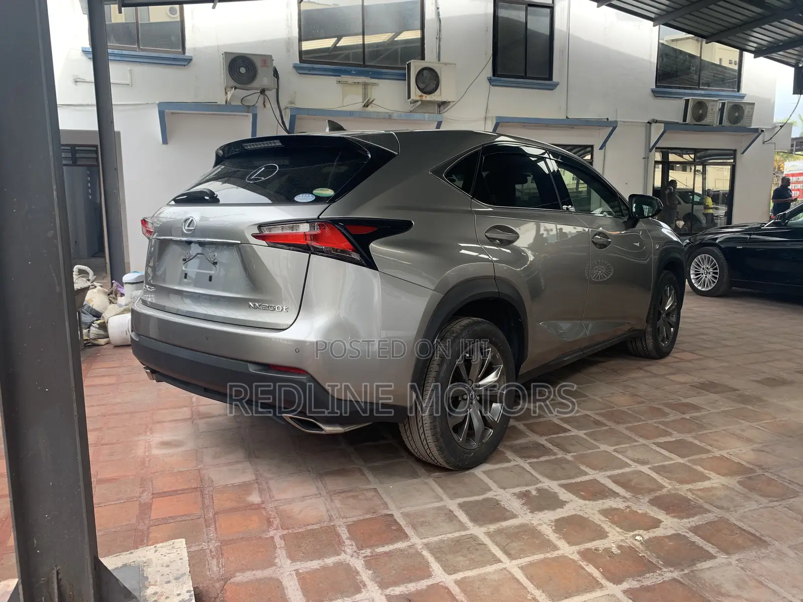 Lexus RX 200 2017 Gold