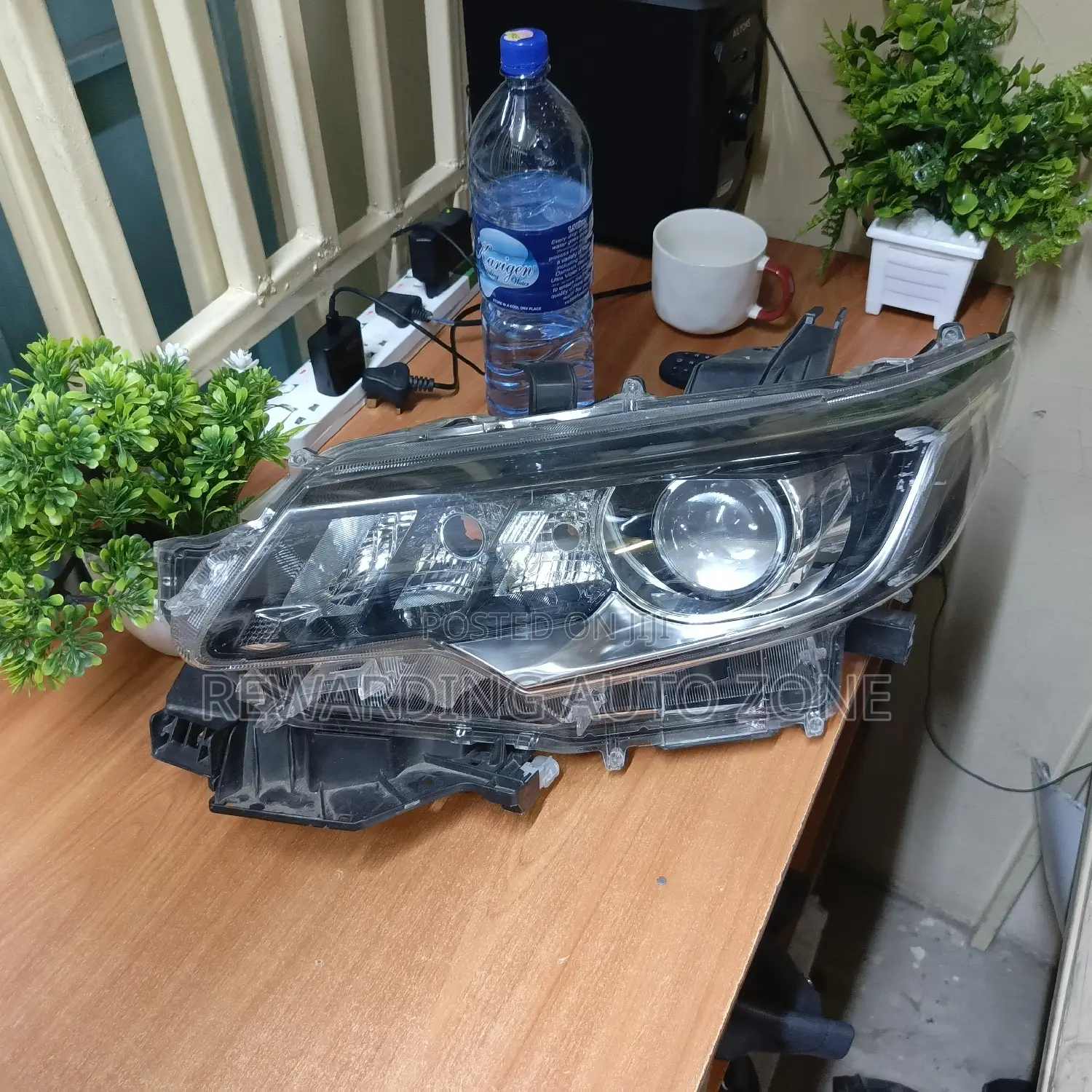 Allion 2019 Model Headlight Xenon.