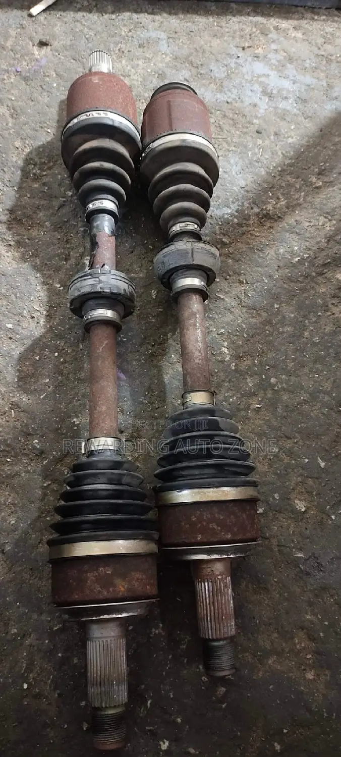 Prado 120 Drive Shaft.