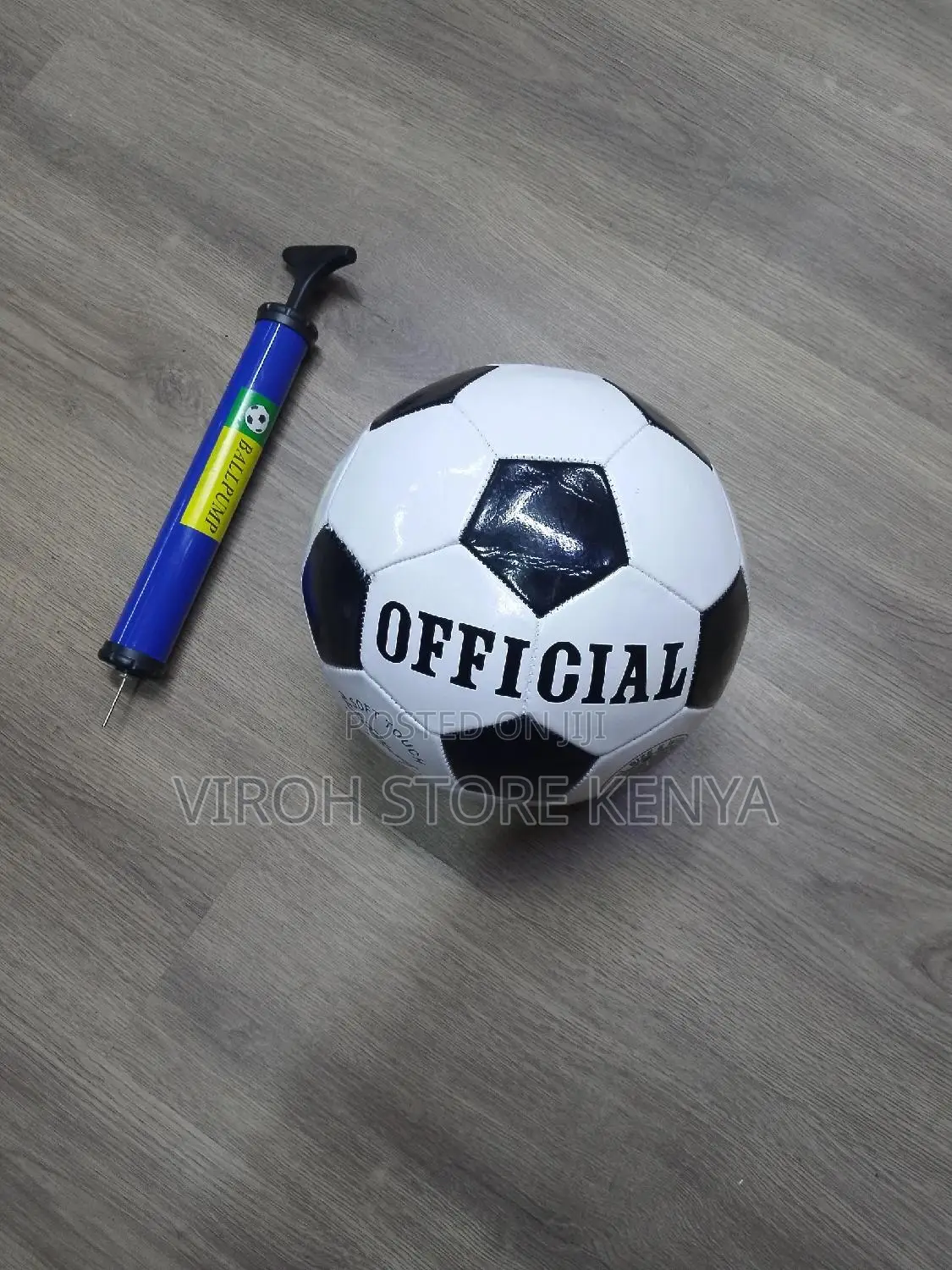 Soccer Ball Size 5 + Pump / Foot Ball