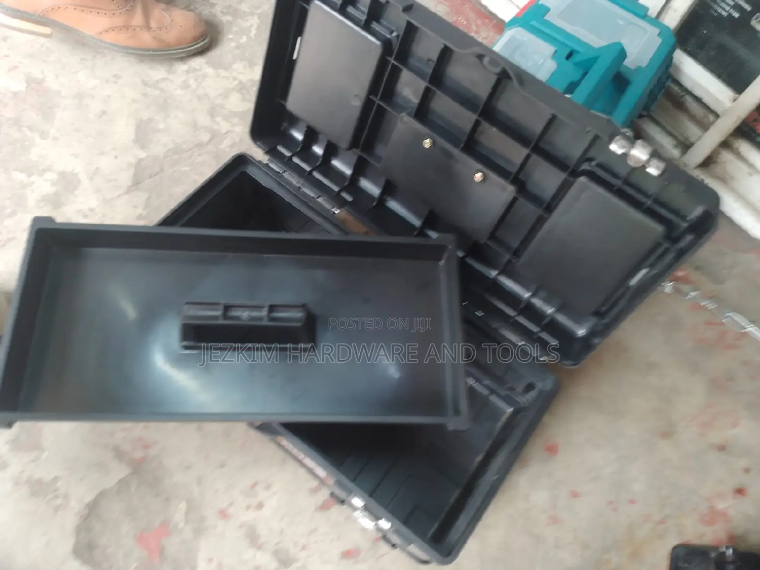 Empty Finder Tool Box