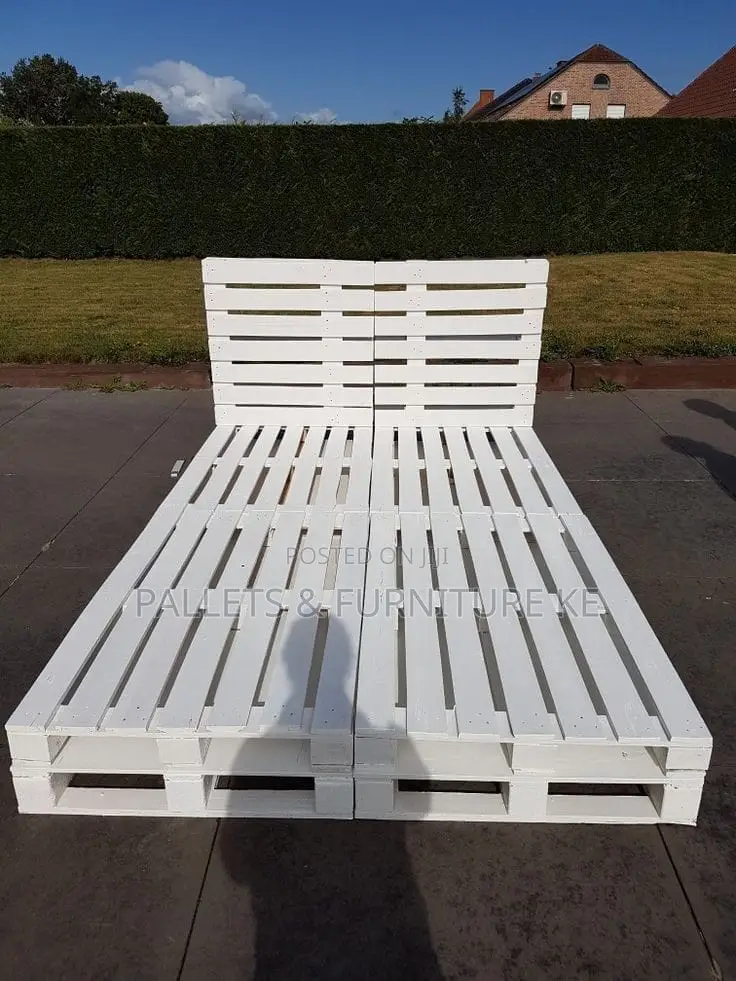 Pallet Harmony Bed