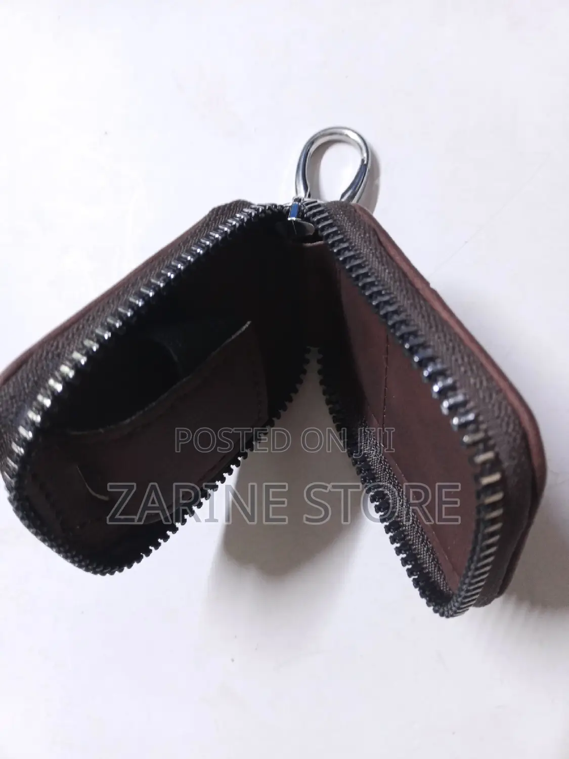 Earpod Carrier