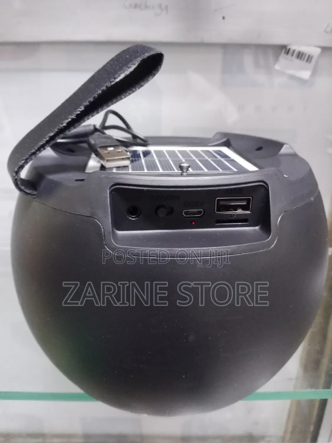 Lound Speaker Portable, USB Port, Dc5v, Uses Solar/ Electric