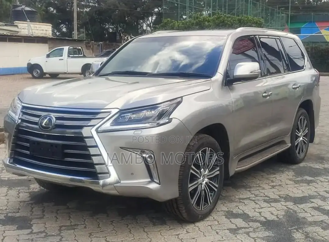 Lexus LX 570 (5 seats) AWD 2017 Gray
