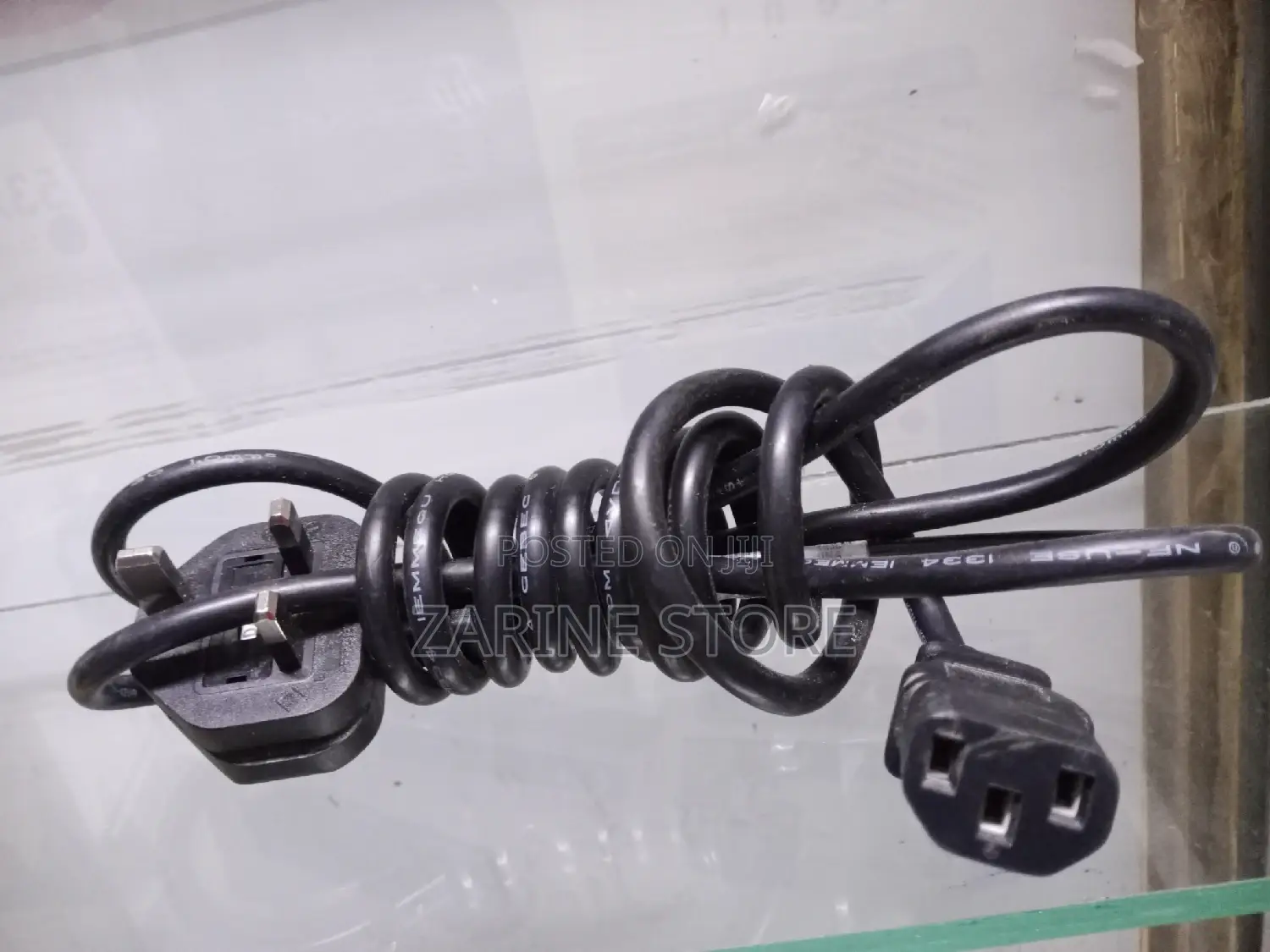 Flower Cable 10A 250V, 3G, Nf-Use