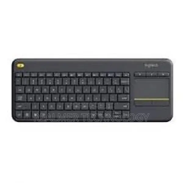 Logitech Plus With Touchpad - Black0