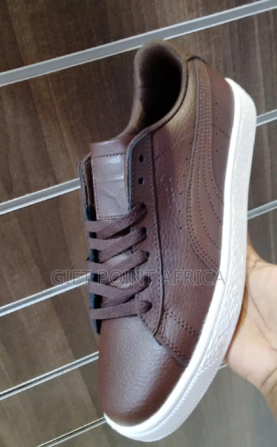 Puma Mens Sneakers Brown in Color